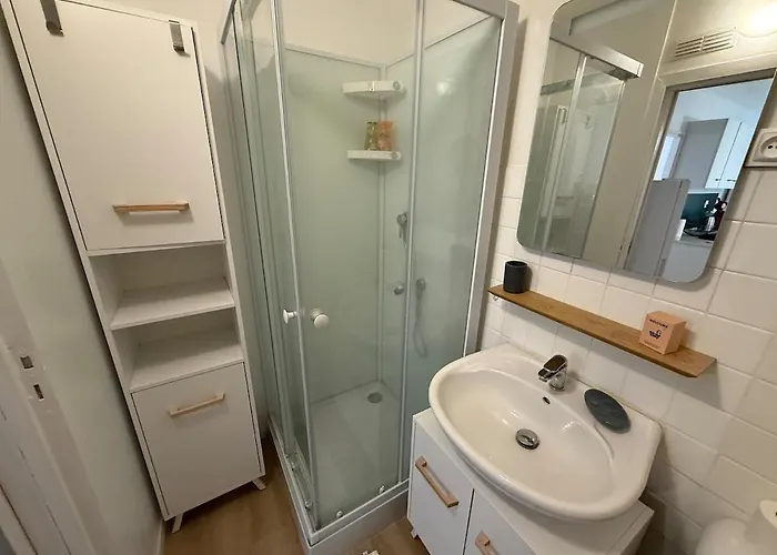 Апартаменты T2 Elegant Super Centre